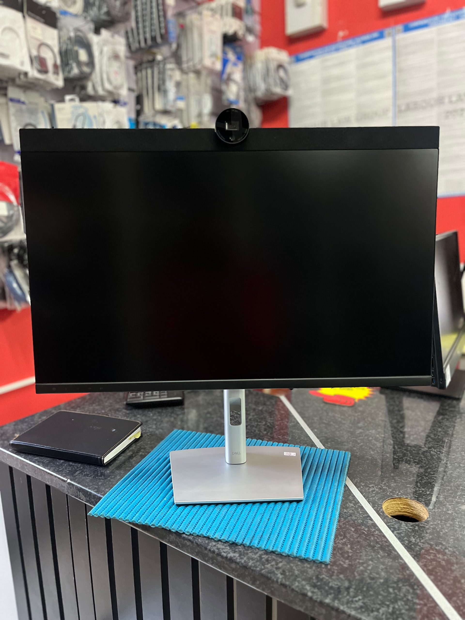 Dell Pro P2726DEB conferencing monitor