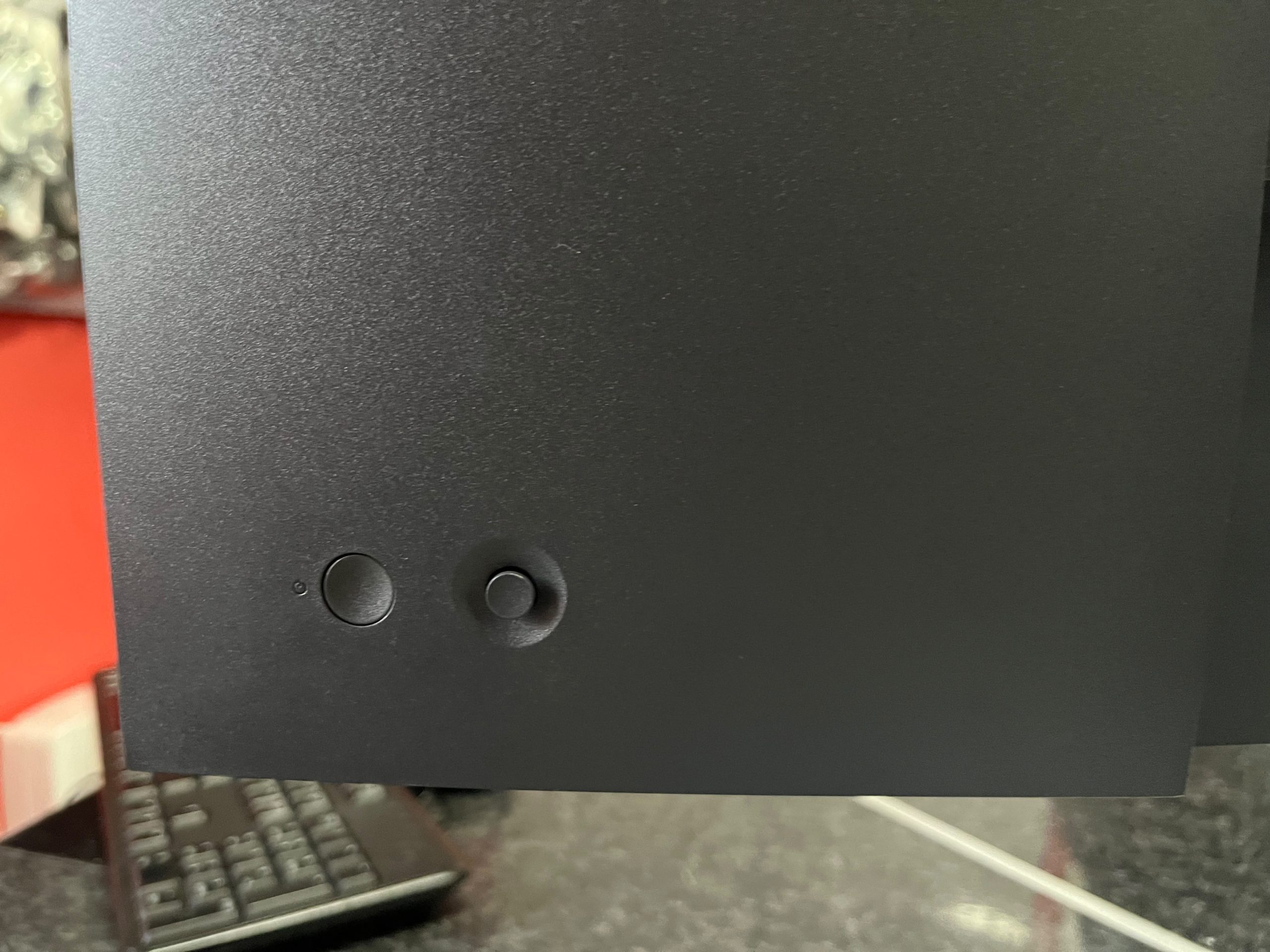 Dell Pro P2726DEB conferencing monitor - Image 6
