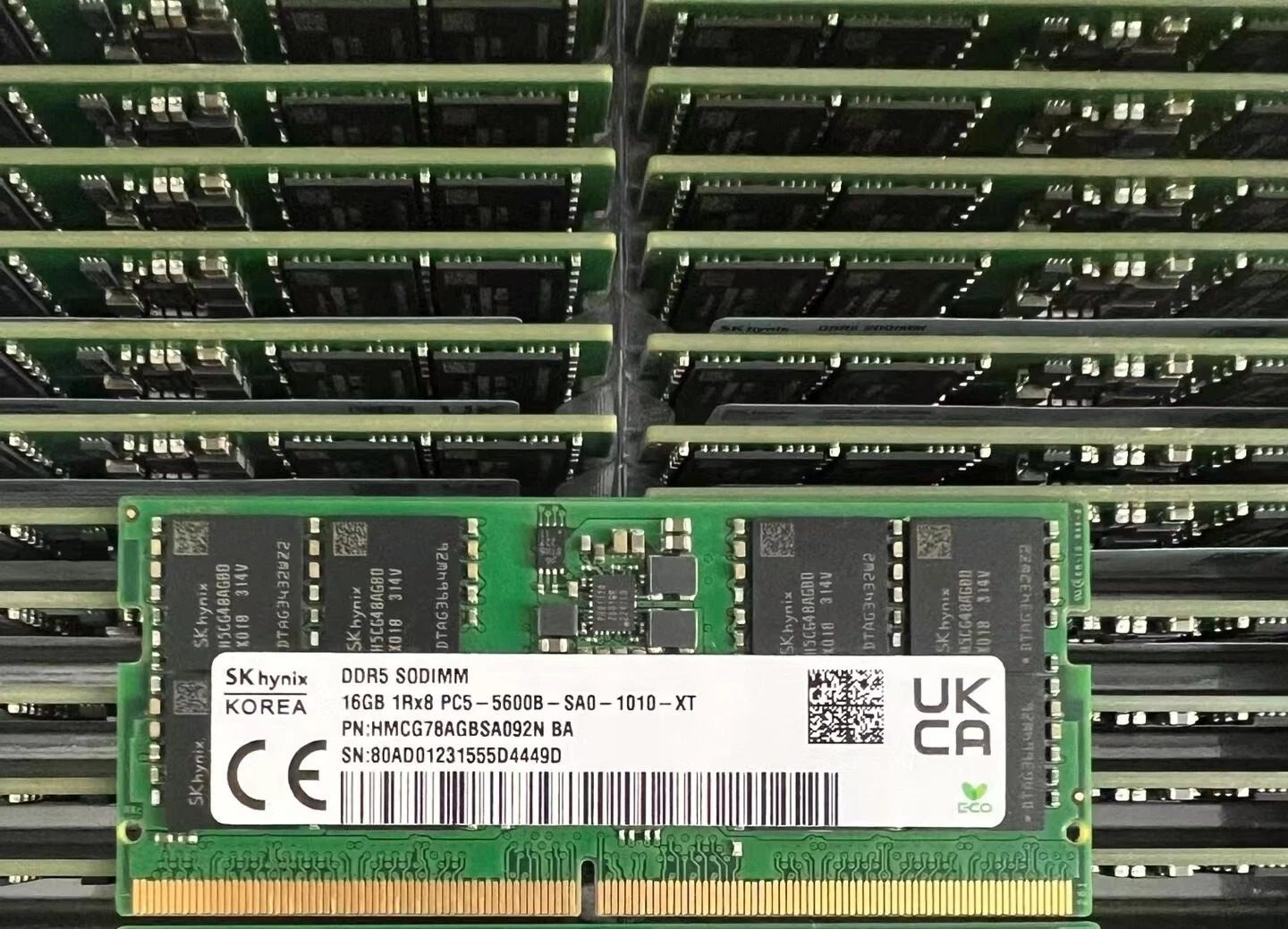 SK hynix 16 GB 5600B DDR5 Laptop Ram