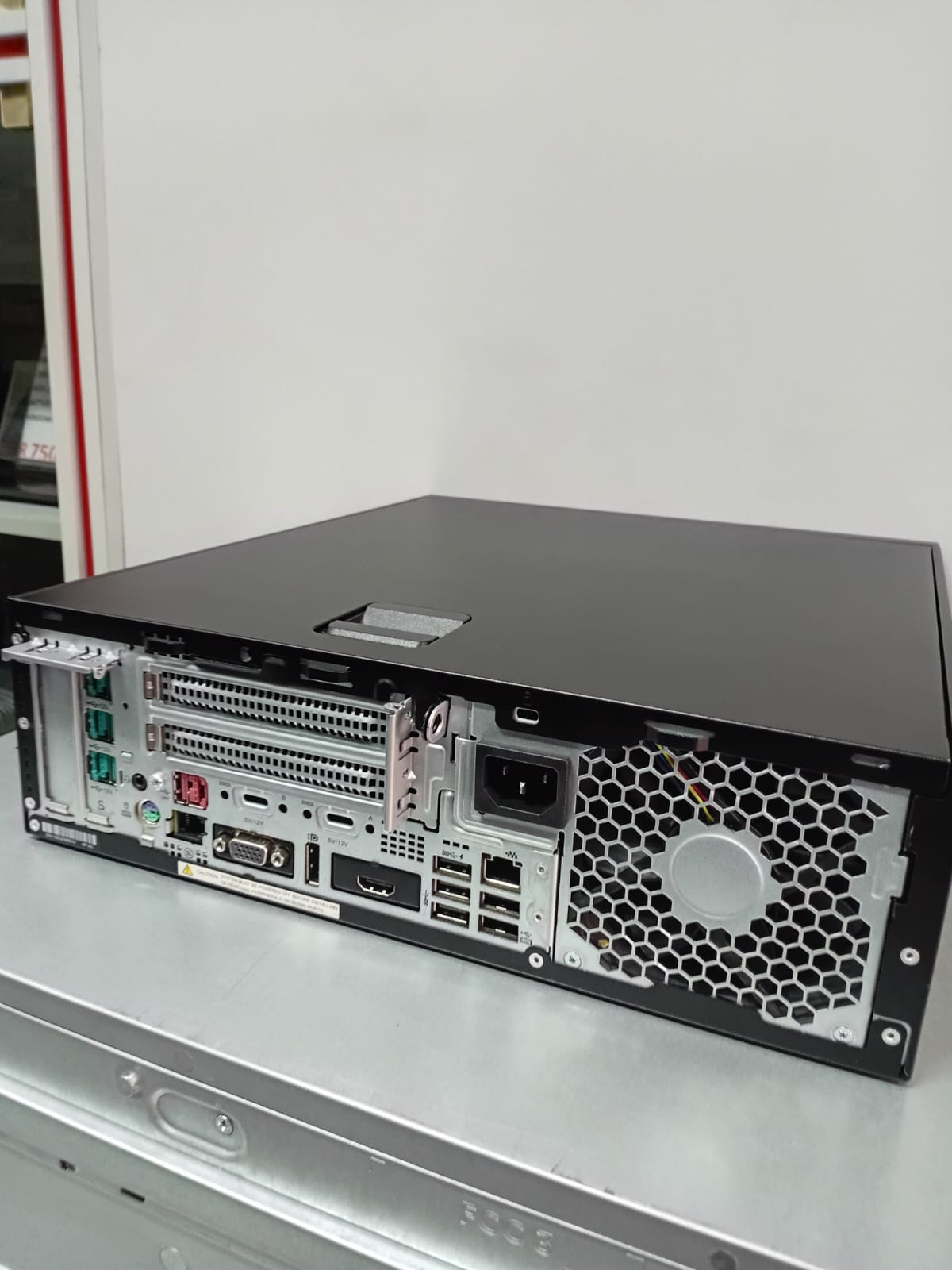 Hp Engage Flex Pro Core i5-8500 - Image 3